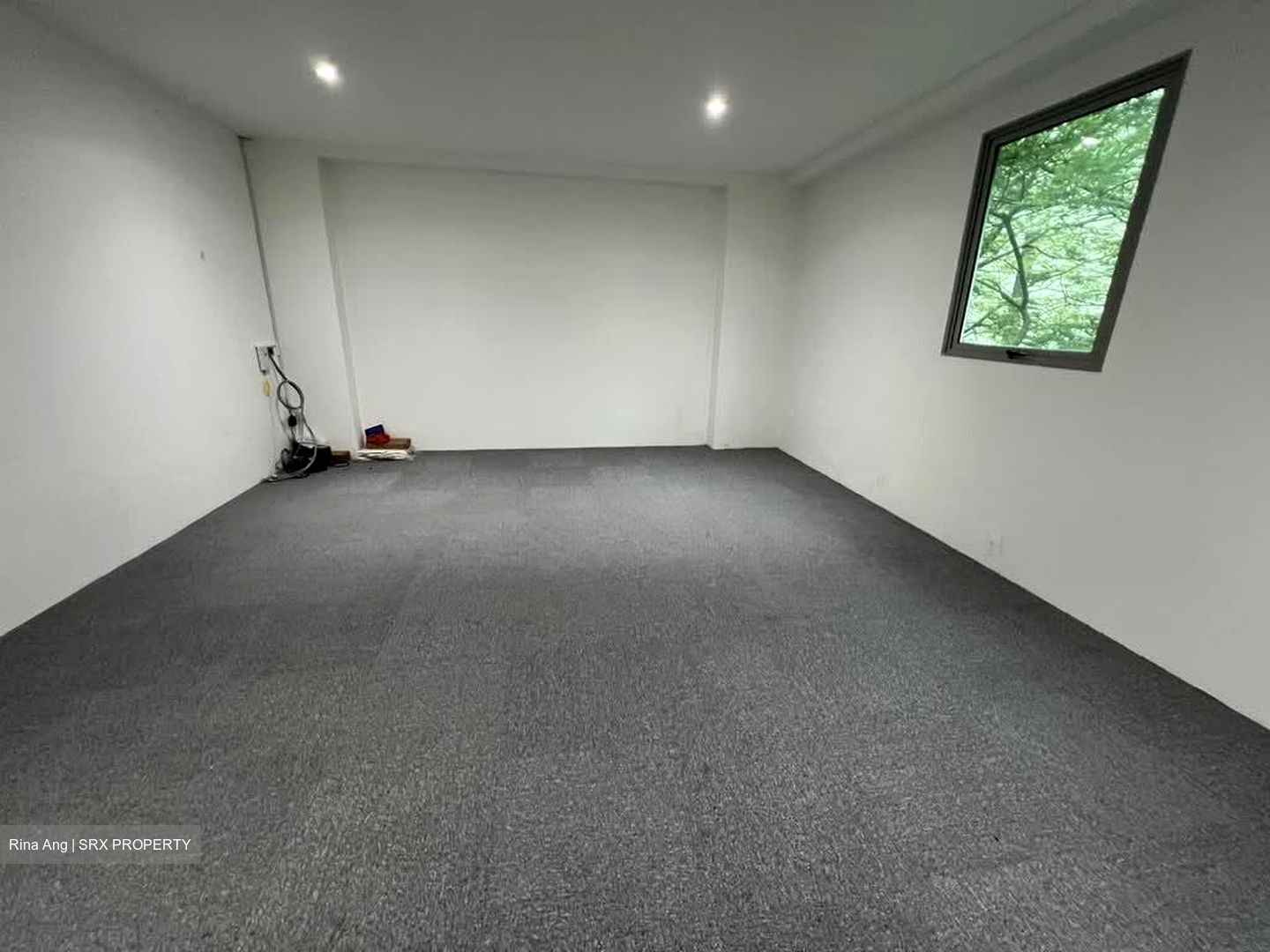 En Fu Mansions (D14), Office #532859491